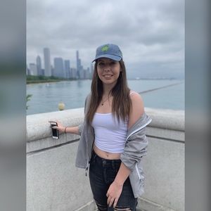 Meet your Posher, Leah